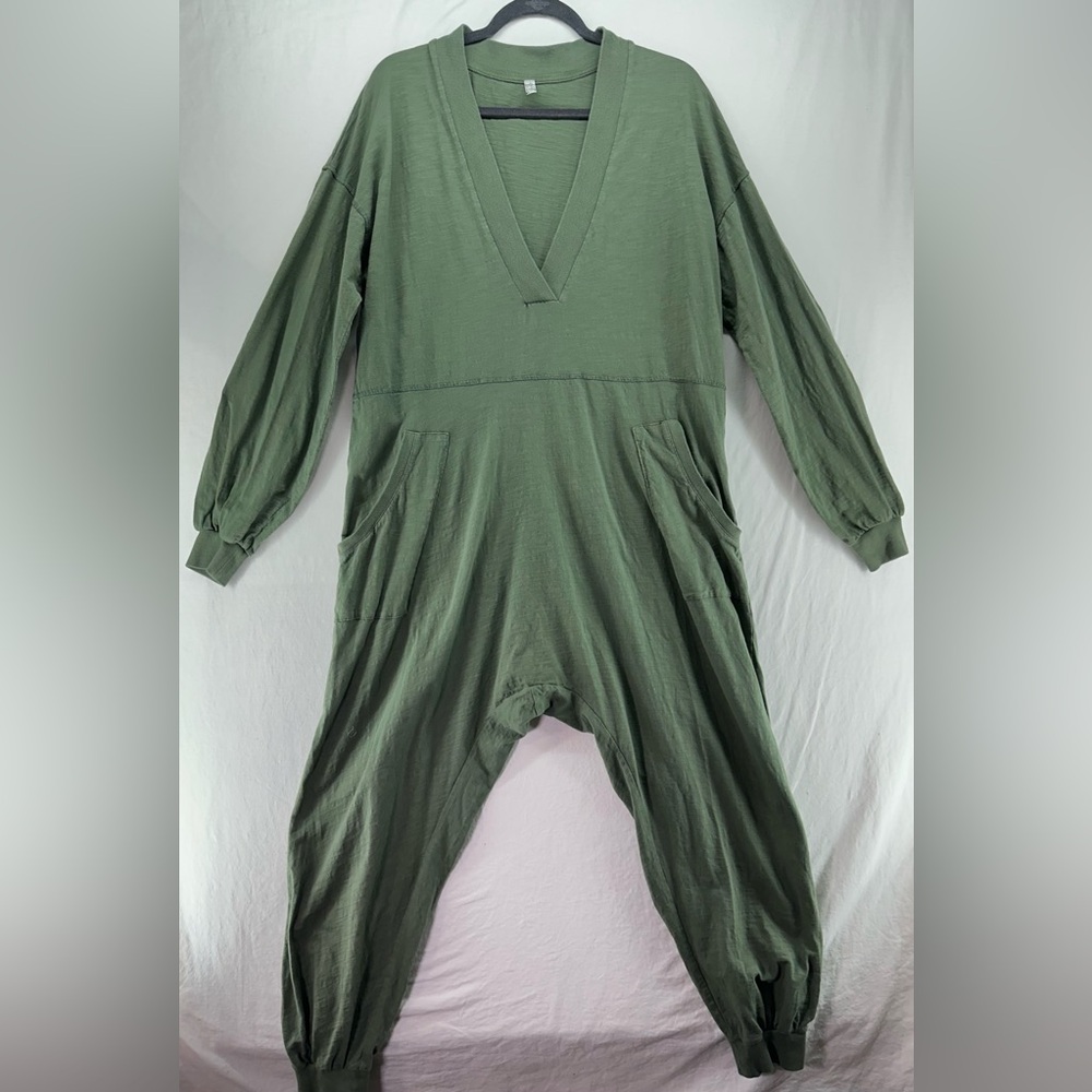 Intimately Free People Just Because Jumpsuit Green Size Small V Neck Long Sleeve